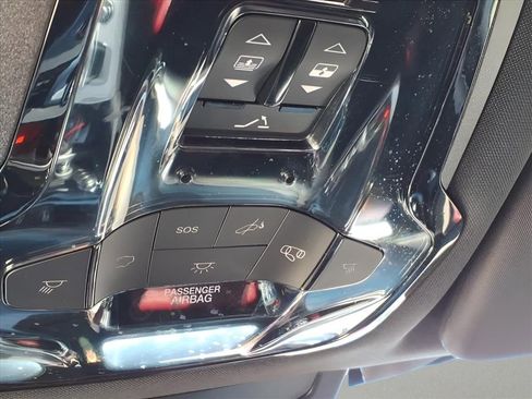 Used 2022 Alfa Romeo Stelvio Veloce image 19