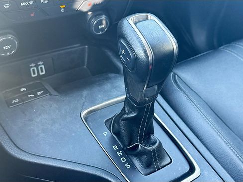 Used 2019 Ford Ranger Lariat w/ Technology Package RWD image 17