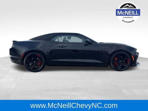 Used 2022 Chevrolet Camaro SS w/ Redline Edition image 8