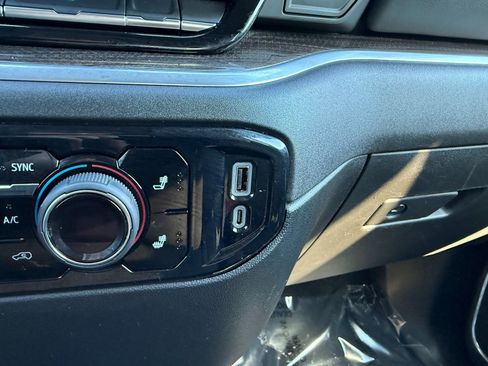 Certified 2025 Chevrolet Silverado 1500 LT image 27