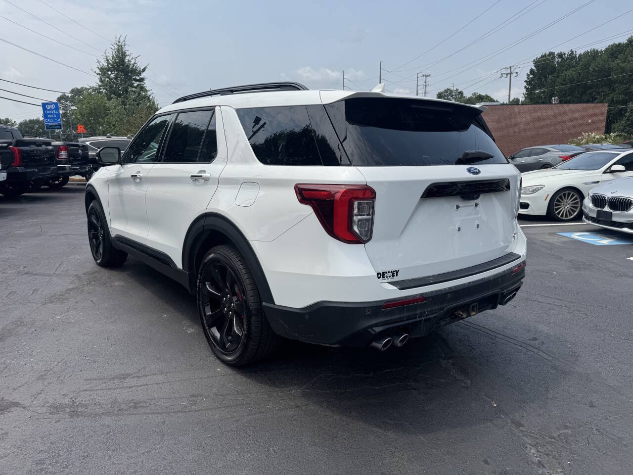 Used 2020 Ford Explorer ST w/ ST Street Pack AWD/4WD image 3