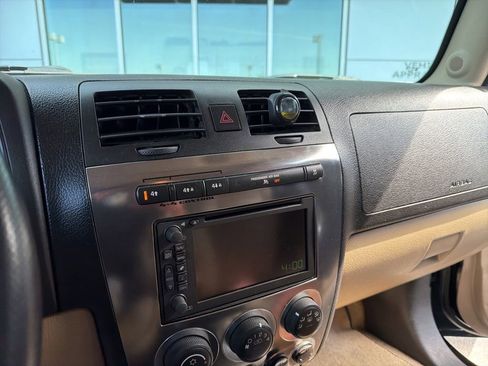 Used 2008 HUMMER H3 Alpha AWD/4WD image 6