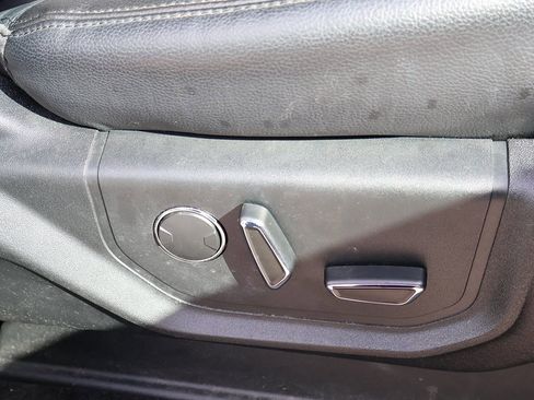 Used 2018 Ford Expedition XLT w/ Equipment Group 201A image 29