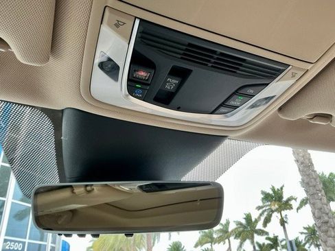 Certified 2025 Acura TLX w/ Technology Package image 40