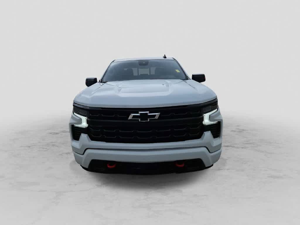 Used 2023 Chevrolet Silverado 1500 RST w/ Redline Edition AWD/4WD image 3