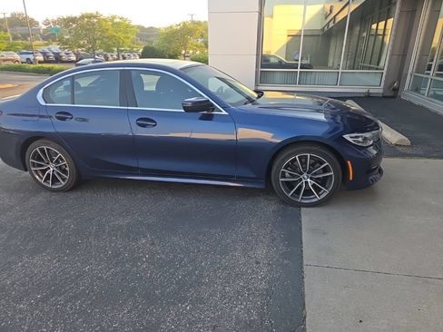 Used 2019 BMW 330i xDrive Sedan w/ Convenience Package AWD/4WD image 21