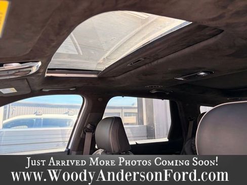 Used 2022 Hyundai Palisade Calligraphy w/ Winter Package FWD image 11