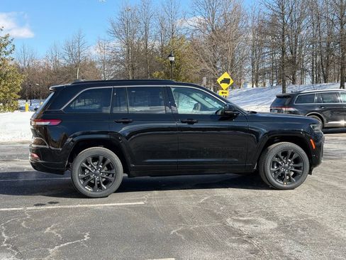 New 2026 Jeep Grand Cherokee Limited image 6