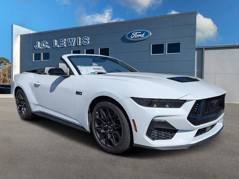 New 2026 Ford Mustang GT Premium w/ GT Performance Package image 1