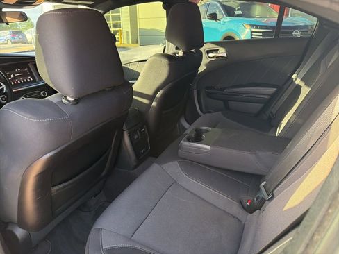 Used 2019 Dodge Charger SXT w/ Blacktop Package RWD image 16