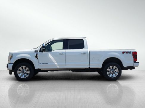 Used 2022 Ford F350 Platinum AWD/4WD image 2