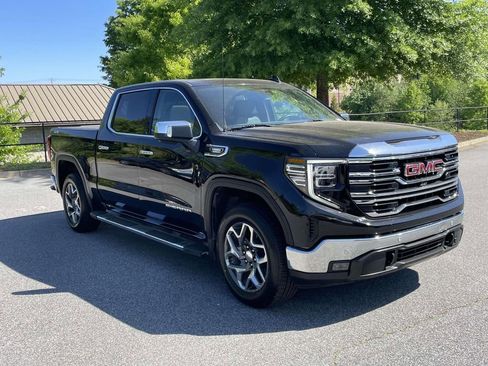 Used 2024 GMC Sierra 1500 SLT w/ SLT Premium Plus Package AWD/4WD image 8