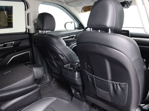 Used 2024 Kia Telluride S w/ S Sunroof Package image 29