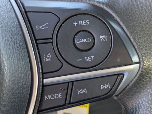 Used 2023 Toyota Camry LE FWD image 10
