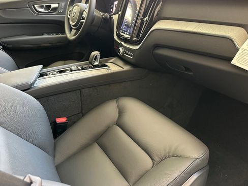New 2025 Volvo XC60 T8 Plus w/ Protection Package Premier image 17
