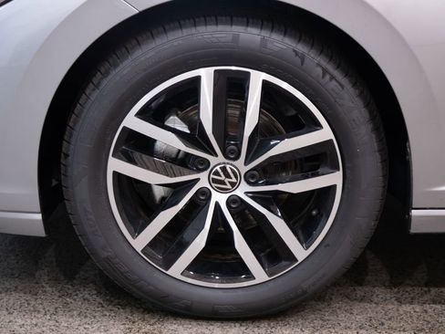 New 2026 Volkswagen Jetta SE image 7