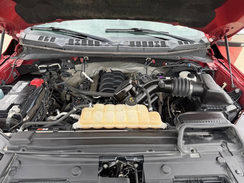 Used 2016 Ford F150 Lariat w/ Equipment Group 502A Luxury AWD/4WD image 11