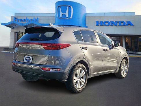 Used 2018 Kia Sportage LX image 6