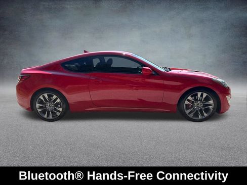 Used 2013 Hyundai Genesis 3.8 RWD image 7