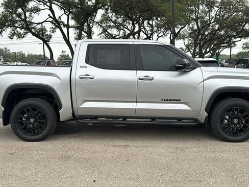 New 2026 Toyota Tundra Limited AWD/4WD image 10
