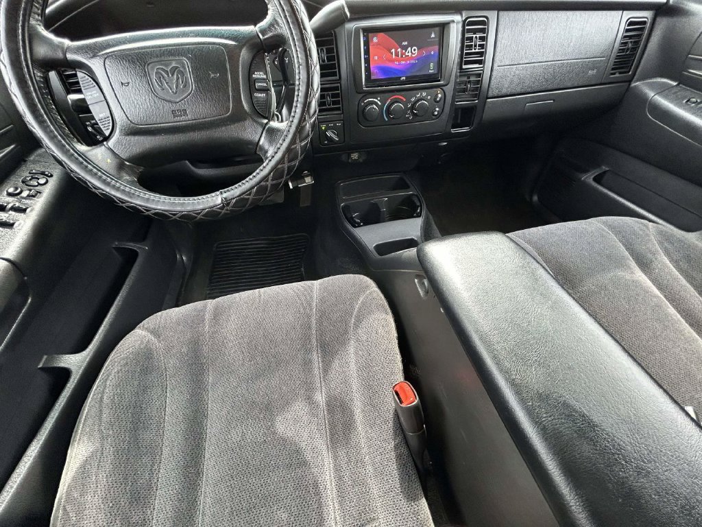 Used 2001 Dodge Dakota Sport AWD/4WD image 17