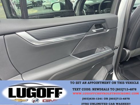 New 2025 GMC Acadia Elevation w/ Elevation Premium Package image 11