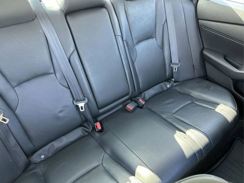 Used 2023 Honda Accord EX-L image 18