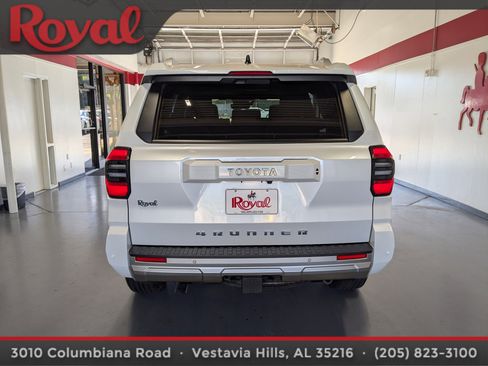 Used 2025 Toyota 4Runner Limited RWD image 3