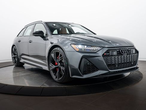 Used 2021 Audi RS 6 AWD/4WD image 3