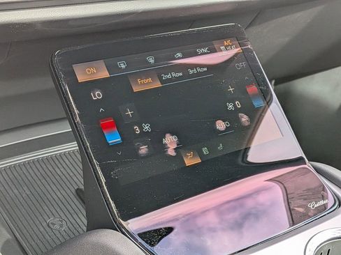 New 2026 Cadillac Vistiq Luxury image 28