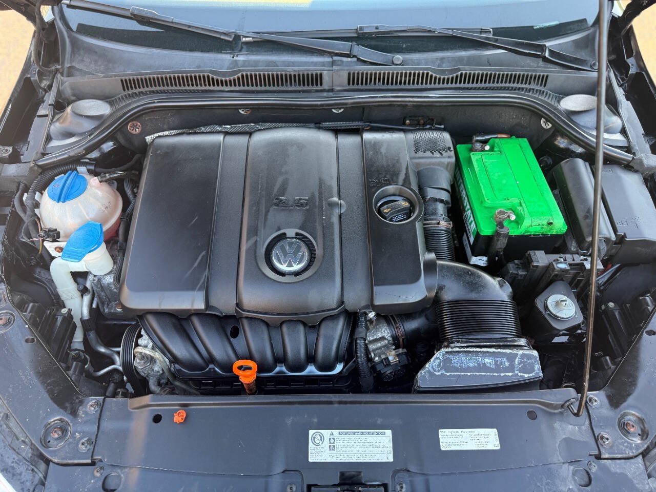 Used 2012 Volkswagen Jetta SE FWD image 19