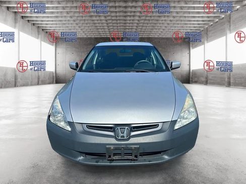 Used 2005 Honda Accord LX image 2