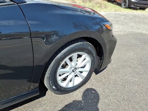Certified 2025 Toyota Camry LE image 11