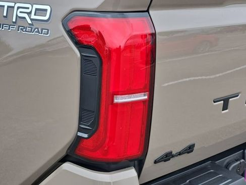 New 2026 Toyota Tacoma TRD Off-Road AWD/4WD image 33