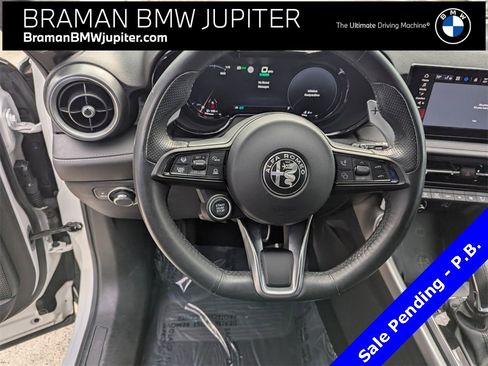 Used 2024 Alfa Romeo Tonale Ti image 24