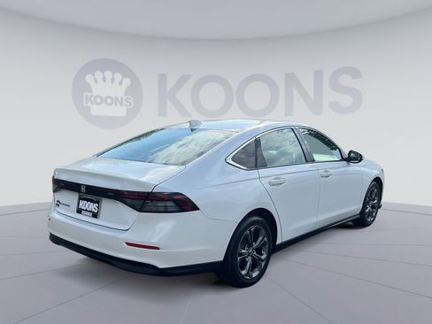 Used 2023 Honda Accord EX image 7