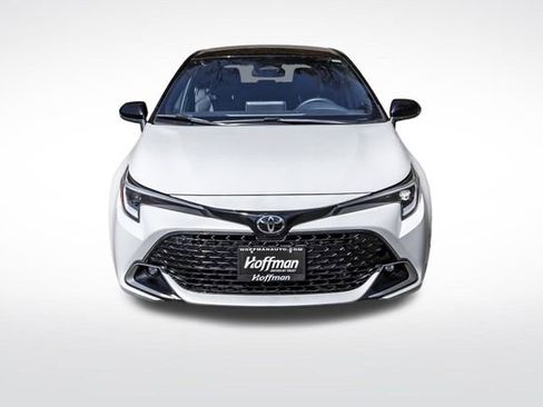 Used 2025 Toyota Corolla XSE FWD image 4