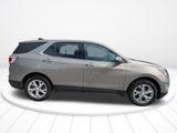 Used 2018 Chevrolet Equinox LT image 3