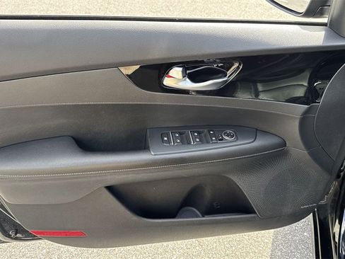 Used 2021 Kia Forte EX image 40