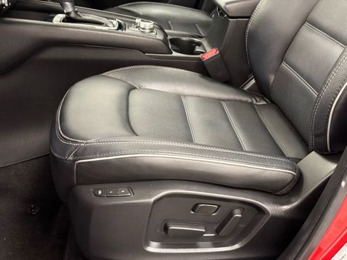 Used 2024 MAZDA CX-5 AWD 2.5 S w/ Preferred Package image 16