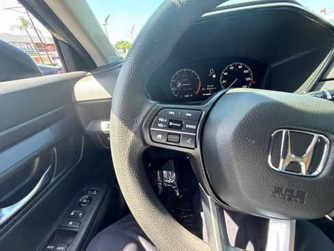 Used 2024 Honda CR-V EX image 28