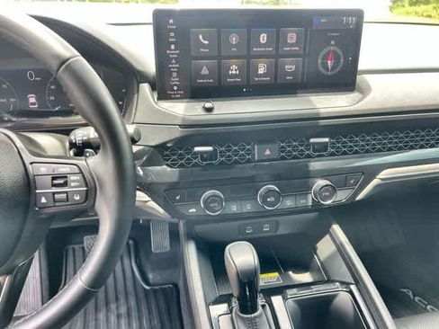 Certified 2025 Honda Accord EX-L image 18