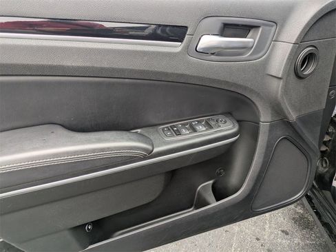 Used 2023 Chrysler 300 S image 15