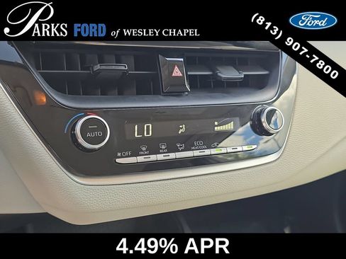 Used 2022 Toyota Corolla LE FWD image 23