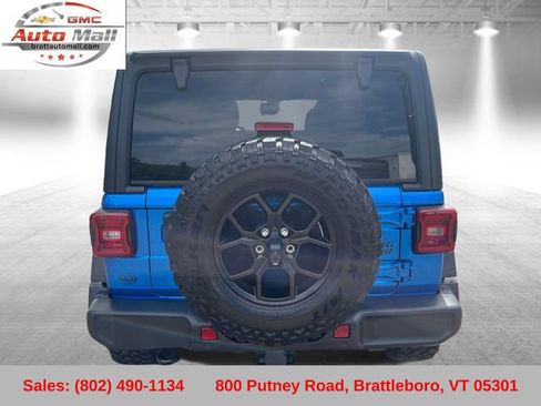 Used 2024 Jeep Wrangler Unlimited Sport AWD/4WD image 5