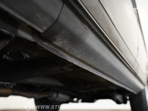 Used 1988 Volvo 240 Sedan RWD image 23