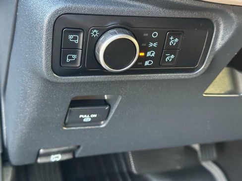 Used 2024 Ford Bronco Wildtrak image 16