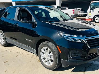 Used 2024 Chevrolet Equinox LS w/ LS Convenience Package