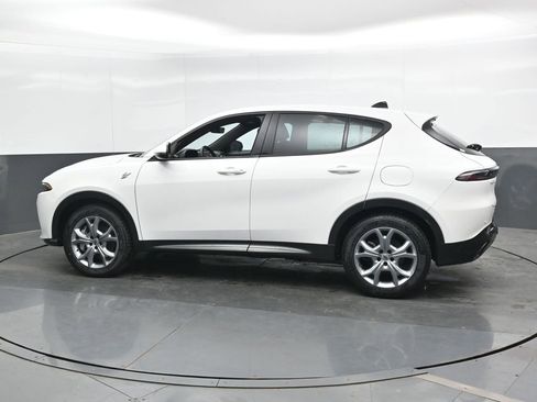 Used 2024 Dodge Hornet R/T AWD/4WD image 10