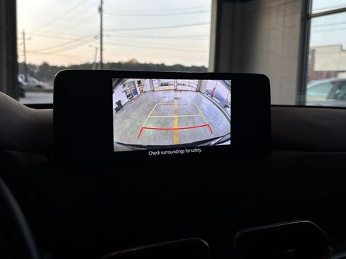 Used 2025 MAZDA CX-5 AWD 2.5 S w/ Select Package image 17